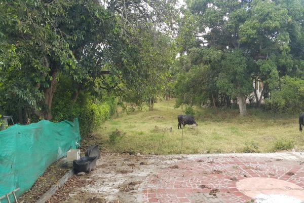 SALIDA SUR DE TULUA, SE VENDE PROPIEDAD ALTAMENTE COMERCIAL