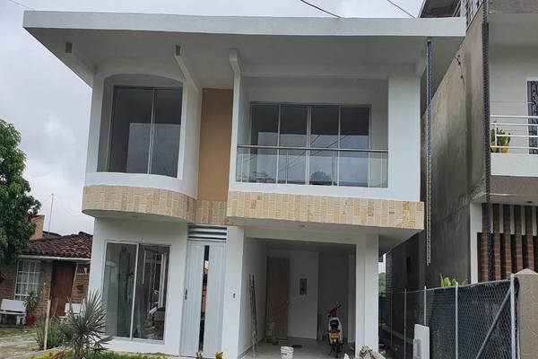 LA COLINA, SE VENDE HERMOSA CASA UNIFAMILIAR