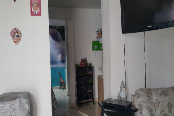 EL ROJAS, SE VENDE PROPIEDAD CON CUATRO RENTAS