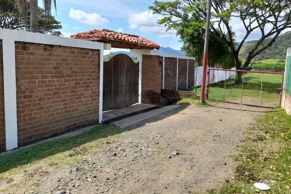 ROLDANILLO, VEREDA SANTA RITA, SE VENDE CASA CAMPESTRE