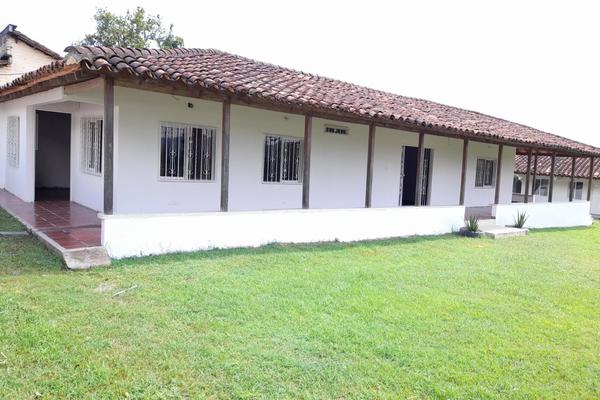 ROLDANILLO, VEREDA SANTA RITA, SE VENDE CASA CAMPESTRE
