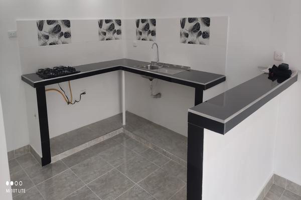 ZARZAL, SE VENDE CASA AMPLIA DE UN PISO
