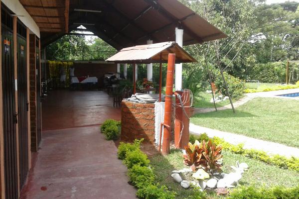 ANDALUCIA, SE VENDE HERMOSA CASA CAMPESTRE