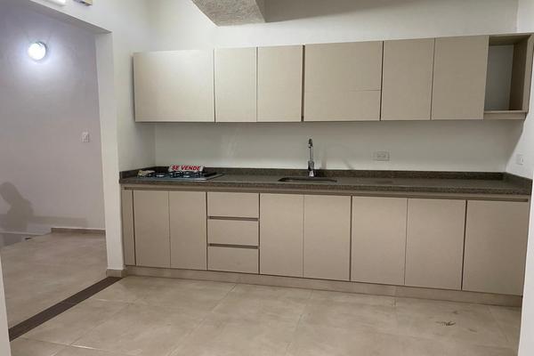 SALESIANOS, SE VENDE CASA EN SEGUNDO PISO - PROPIEDAD HORIZONTAL