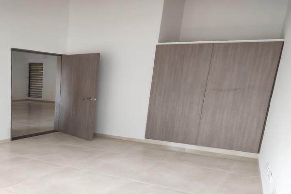 SALESIANOS, SE VENDE CASA EN SEGUNDO PISO - PROPIEDAD HORIZONTAL