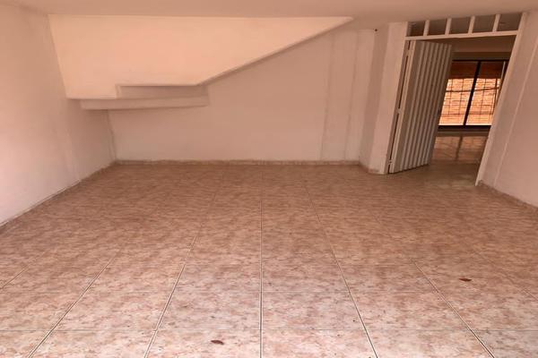 CIUDAD REAL CANEY, SUR DE CALI, SE VENDE CASA UNIFAMILIAR