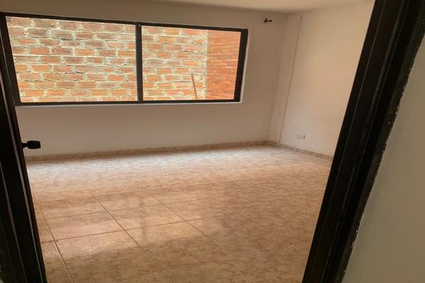 CIUDAD REAL CANEY, SUR DE CALI, SE VENDE CASA UNIFAMILIAR