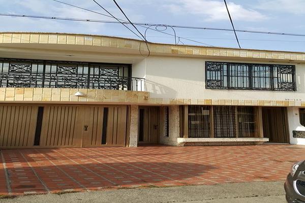 NUEVO FATIMA, SE VENDE PROPIEDAD BIFAMILIAR