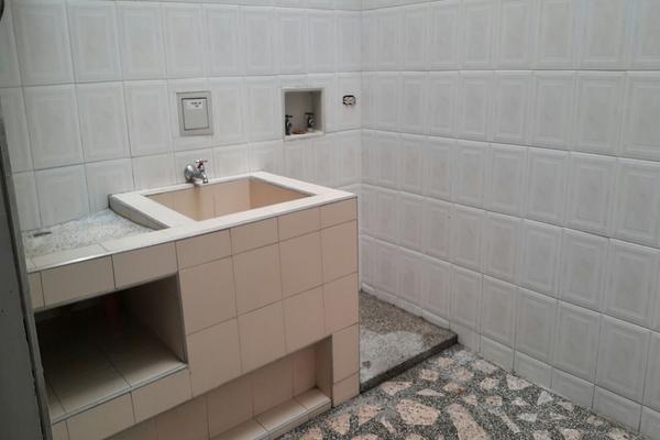 NUEVO FATIMA, SE VENDE PROPIEDAD BIFAMILIAR