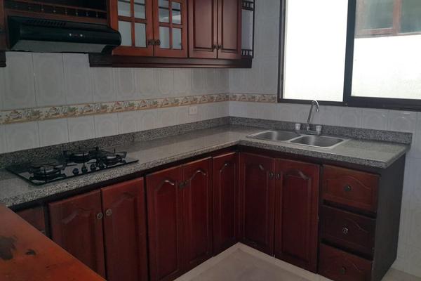 NUEVO FATIMA, SE VENDE PROPIEDAD BIFAMILIAR