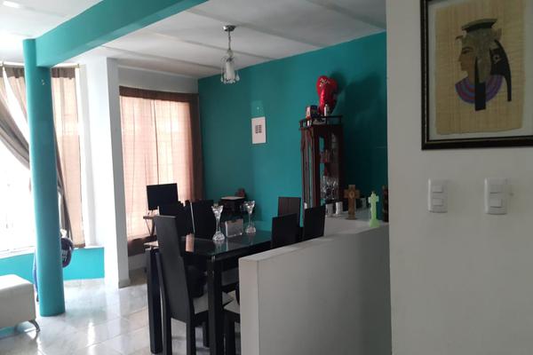PORTALES DEL RIO, SE VENDE PROPIEDAD BIFAMILIAR
