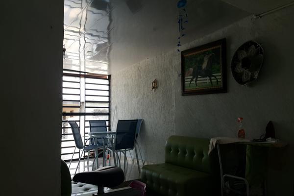 PORTALES DEL RIO, SE VENDE PROPIEDAD BIFAMILIAR