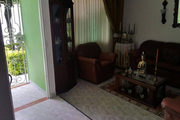 VILLA CAMPESTRE, SE VENDE CASA UNIFAMILIAR DE DOS PISOS