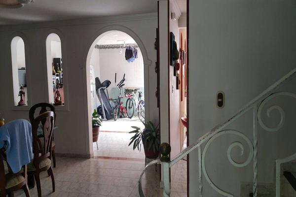 VILLA CAMPESTRE, SE VENDE CASA UNIFAMILIAR DE DOS PISOS