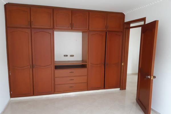 NUEVO PRINCIPE, SE VENDE CASA UNIFAMILIAR