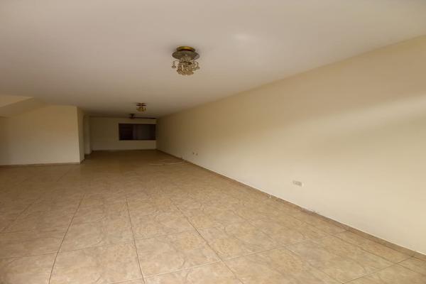 MARACAIBO, SE VENDE CASA EN SEGUNDO Y TERCER PISO