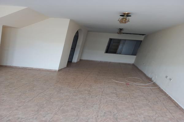 MARACAIBO, SE VENDE CASA EN SEGUNDO Y TERCER PISO