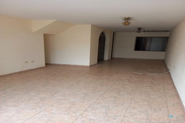 MARACAIBO, SE VENDE CASA EN SEGUNDO Y TERCER PISO