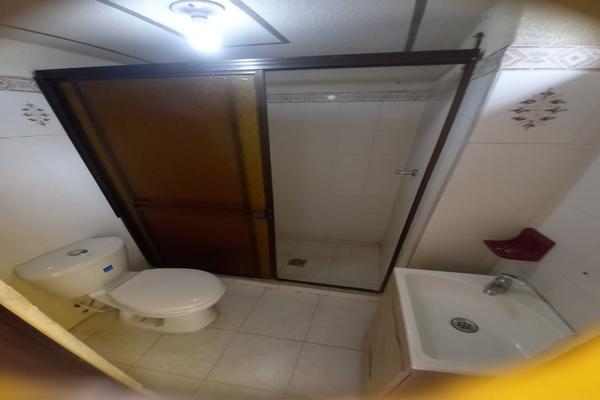 MARACAIBO, SE VENDE CASA EN SEGUNDO PISO (PH)