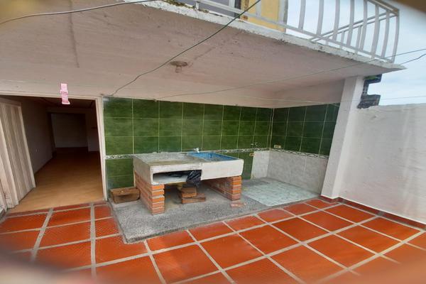 MARACAIBO, SE VENDE CASA EN SEGUNDO PISO (PH)