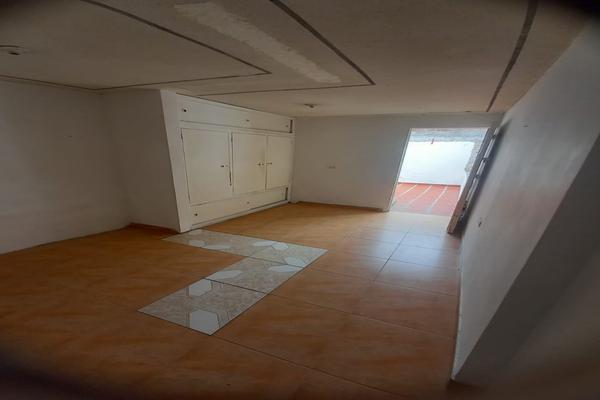 MARACAIBO, SE VENDE CASA EN SEGUNDO PISO (PH)