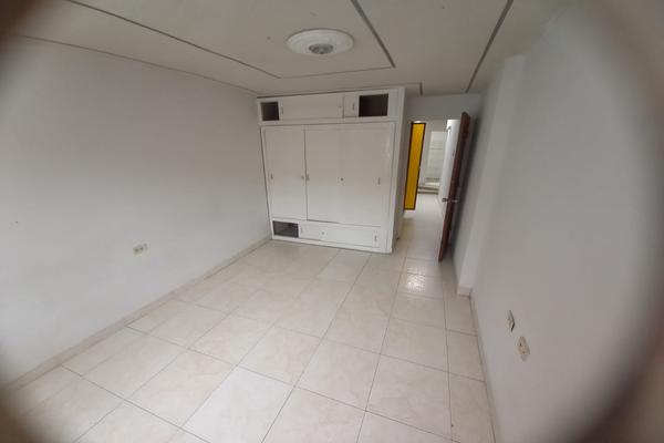 MARACAIBO, SE VENDE CASA EN SEGUNDO PISO (PH)