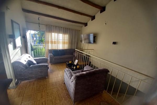 EL JARDIN, SE VENDE CASA BIFAMILIAR MULTIRENTA
