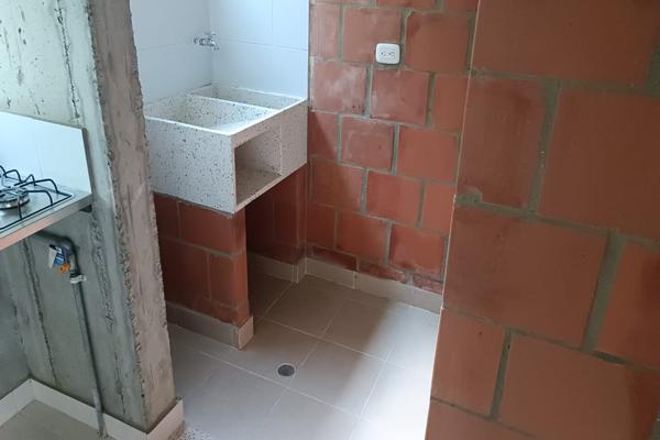 BOSQUES DE ALCALA, SE VENDE APARTAMENTO EN SEPTIMO PISO