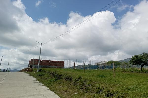 TRUJILLO, SE VENDEN LOTES A LA ENTRADA PRINCIPAL