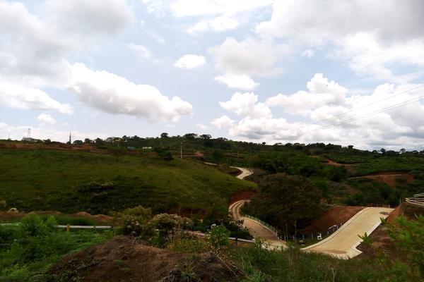 TRUJILLO, SE VENDEN LOTES A LA ENTRADA PRINCIPAL
