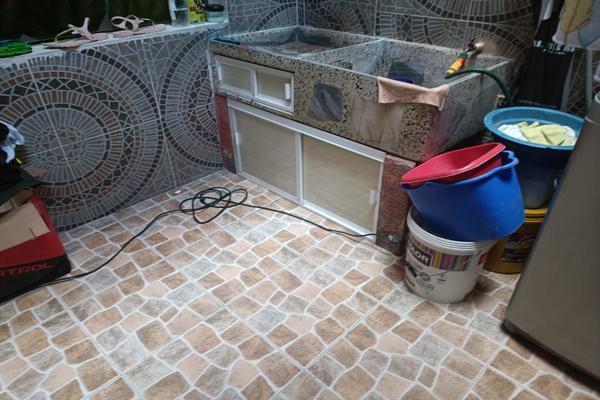 EL BOSQUE, SE VENDE CASA UNIFAMILIAR CON TERRAZA
