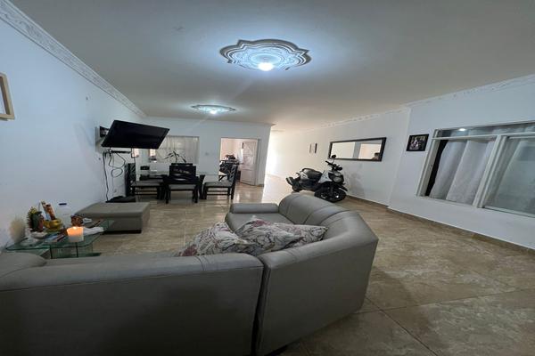 EL PALMAR, SE VENDE CASA BIFAMILIAR