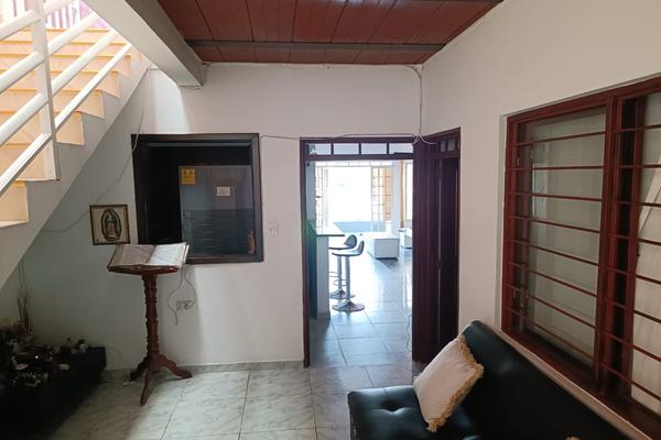 EL PALMAR, SE VENDE CASA BIFAMILIAR