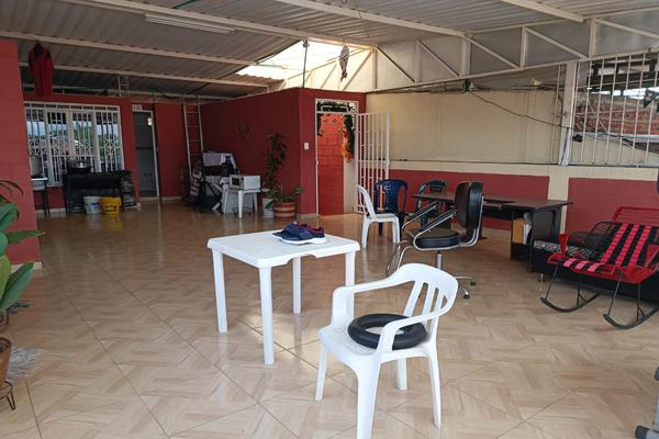 EL PALMAR, SE VENDE CASA BIFAMILIAR