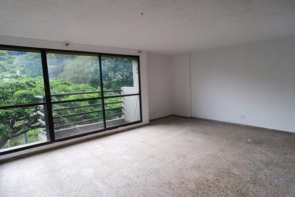 HERMOSO APARTAMENTO EN CALI