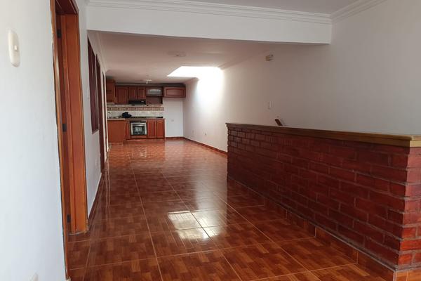 VENTA DE CASA BIFAMILIAR EN EL BARRIO PROGRESAR (DOBLE RENTA)