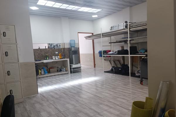 VENTA DE CASA COMERCIAL EN EL BARRIO VICTORIA