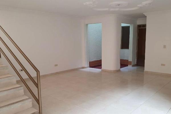 EL LAGUITO, SE VENDE HERMOSA CASA UNIFAMILIAR