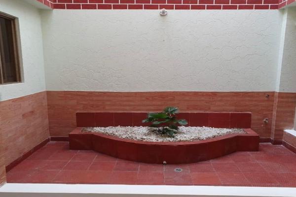 EL LAGUITO, SE VENDE HERMOSA CASA UNIFAMILIAR