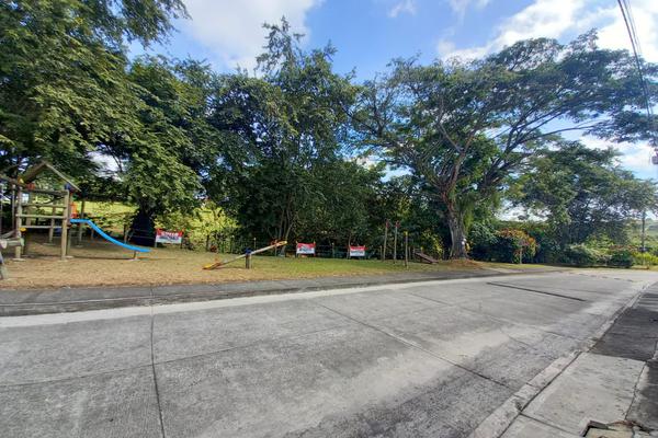 SE VENDE CASA UNIFAMILIAR EN CONJUNTO ALTOS DE LA COLINA