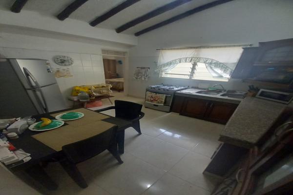 SE VENDE CASA 2do PISO, PROPIEDAD HORIZONTAL EN EL SALESIANO