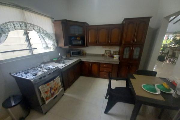 SE VENDE CASA 2do PISO, PROPIEDAD HORIZONTAL EN EL SALESIANO