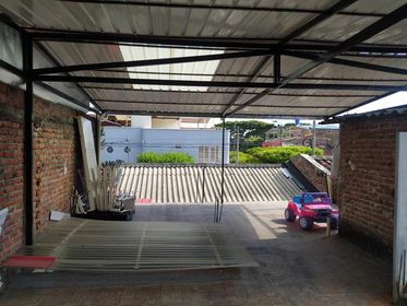 LA GRACIELA, SE VENDE CASA UNIFAMILIAR