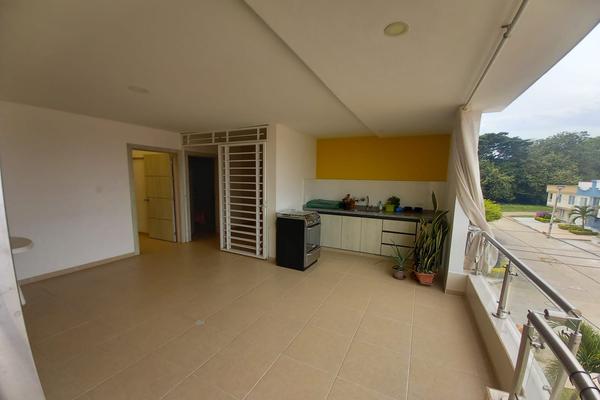NUEVO PRÍNCIPE, SE VENDE CASA UNIFAMILIAR ESQUINERA