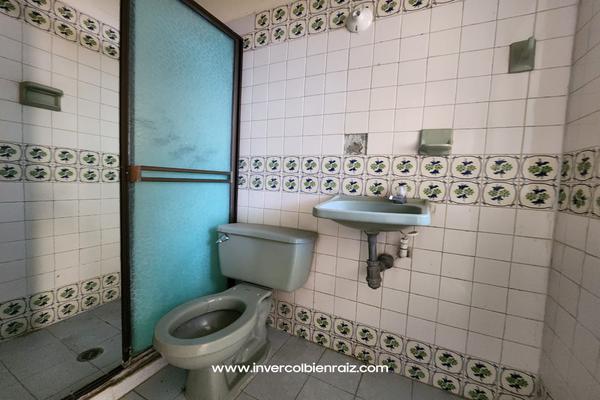 SE VENDE APARTAMENTO DE DOS PISOS EN EL BARRIO SALESIANOS