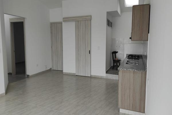 SE VENDE CASA BIFAMILIAR EN EL BARRIO NUEVO ALVERNIA