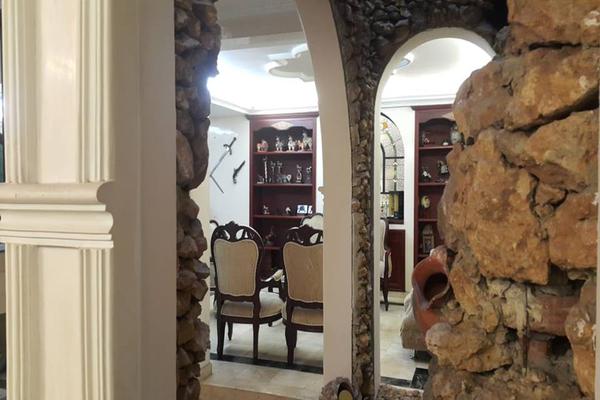 SE VENDE CASA UNIFAMILIAR EN EL BARRIO NUEVO ALVERNIA