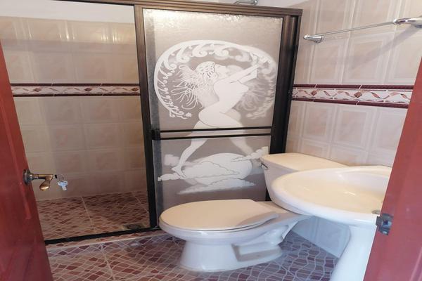 SE VENDE CASA BIFAMILIAR EN EL FATIMA