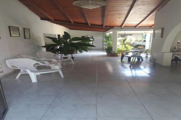  ANDALUCÍA SE VENDE CASA GRANDE