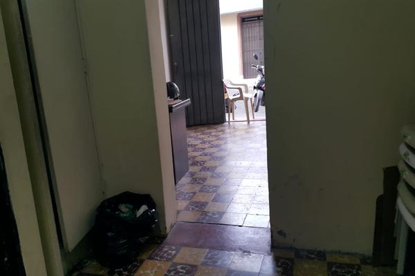 BARRIO ESCOBAR SE VENDE PROPIEDAD PARA REMODELAR, EXCELENTE UBICACIÓN
